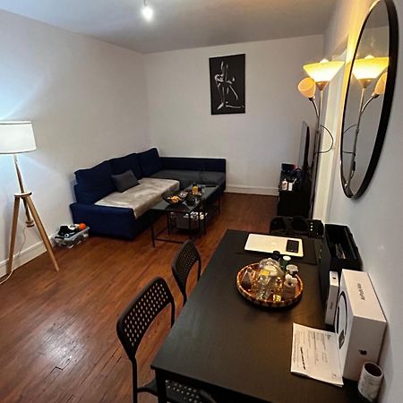 Appartement Meuble Tres Bien Situe Boulogne-Billancourt Buitenkant foto