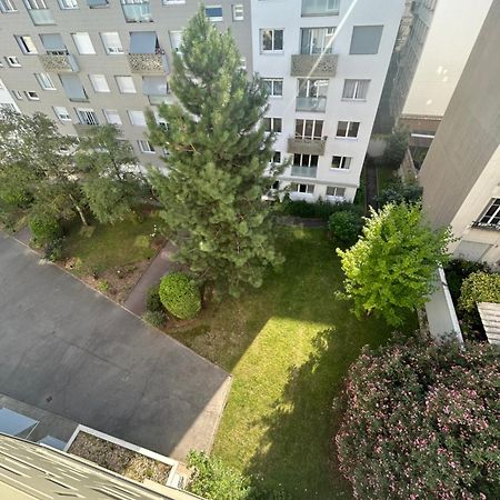 Appartement Meuble Tres Bien Situe Boulogne-Billancourt Buitenkant foto